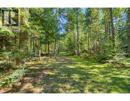 686 Swanbeach Road, Swansea Point, BC V0E2K2 Photo 46