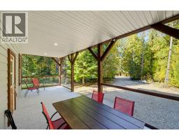 3pc Ensuite bath - 686 Swanbeach Road, Swansea Point, BC V0E2K2 Photo 7