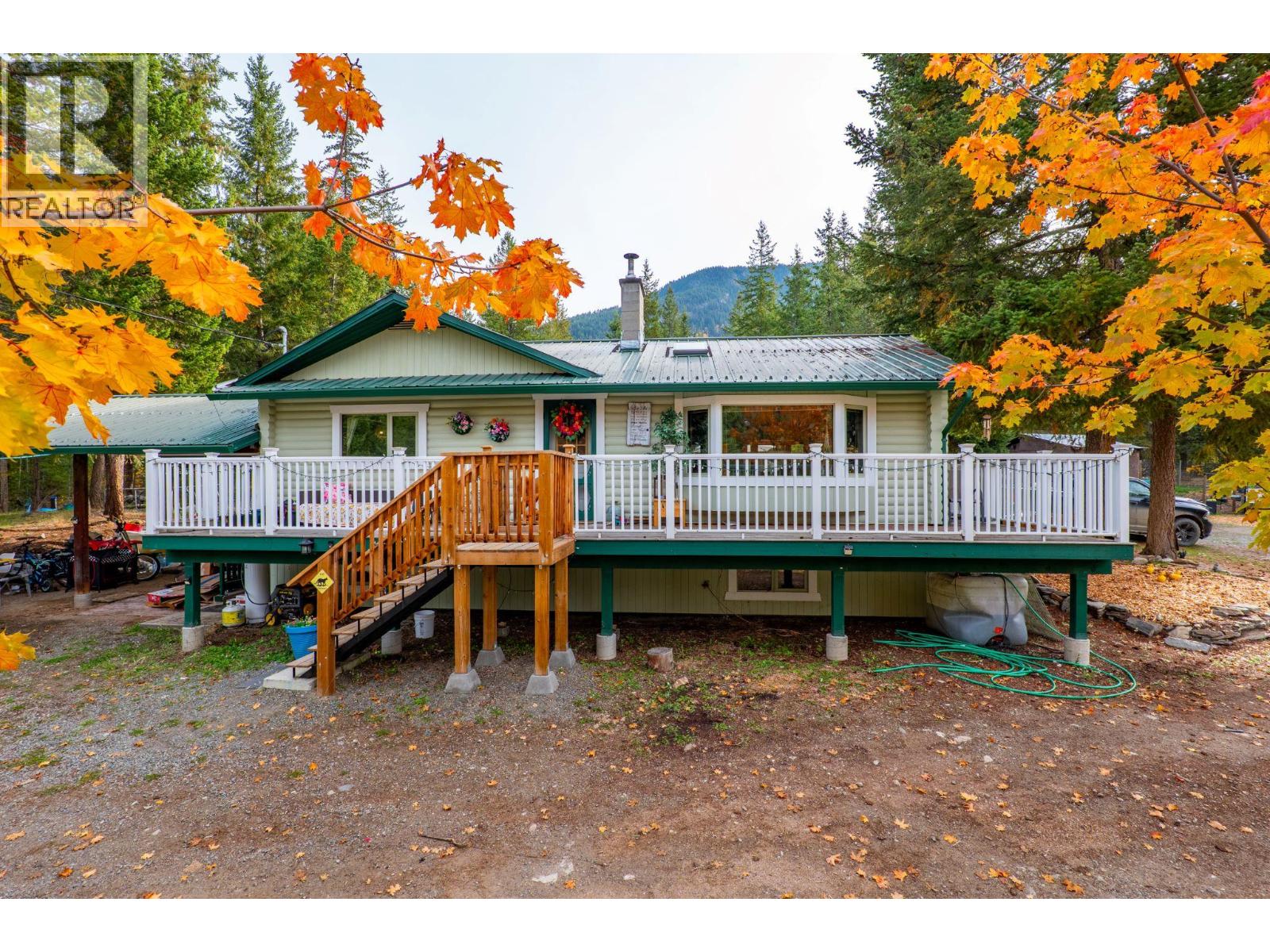 4148 DIXON MOUNTAIN Road, Barriere