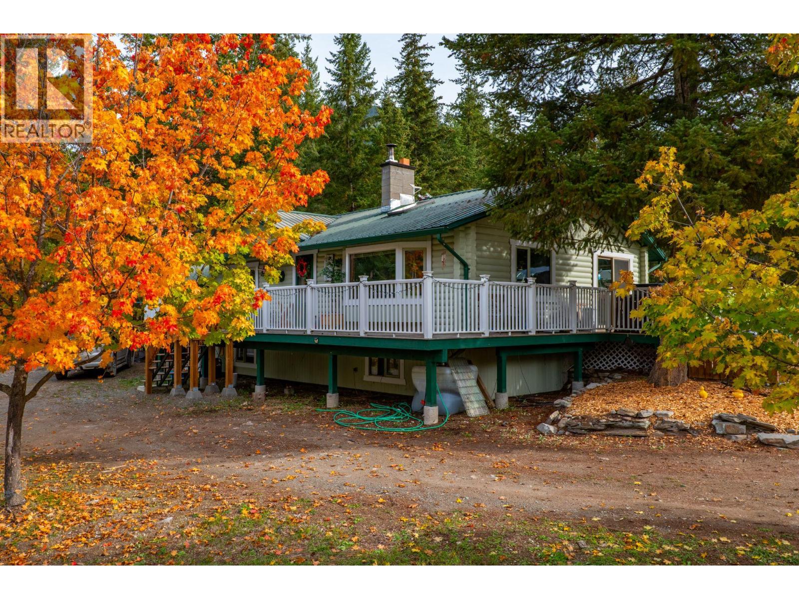 4148 DIXON MOUNTAIN Road, Barriere