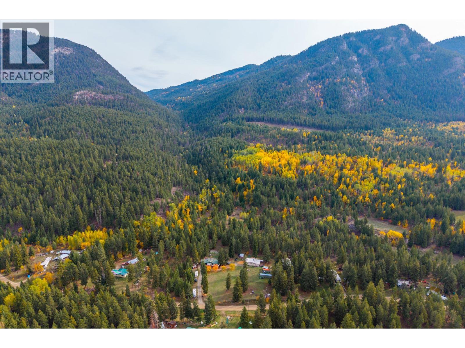 4148 DIXON MOUNTAIN Road, Barriere