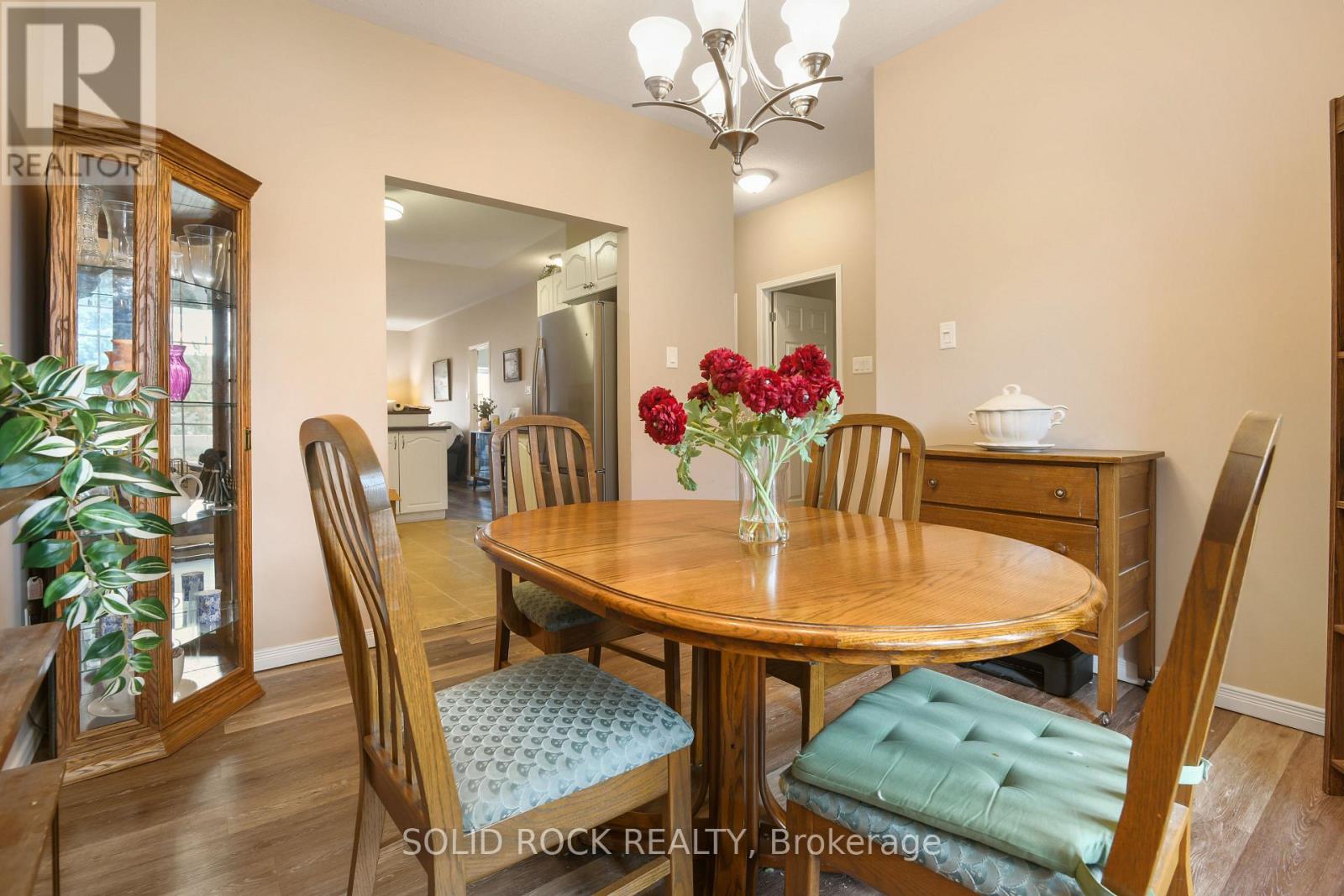 16 MOE ROBILLARD STREET, Arnprior — photo 8