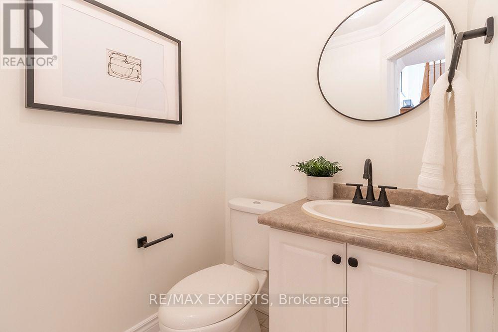 104 Echo Ridge Crescent, Vaughan, ON photo 11