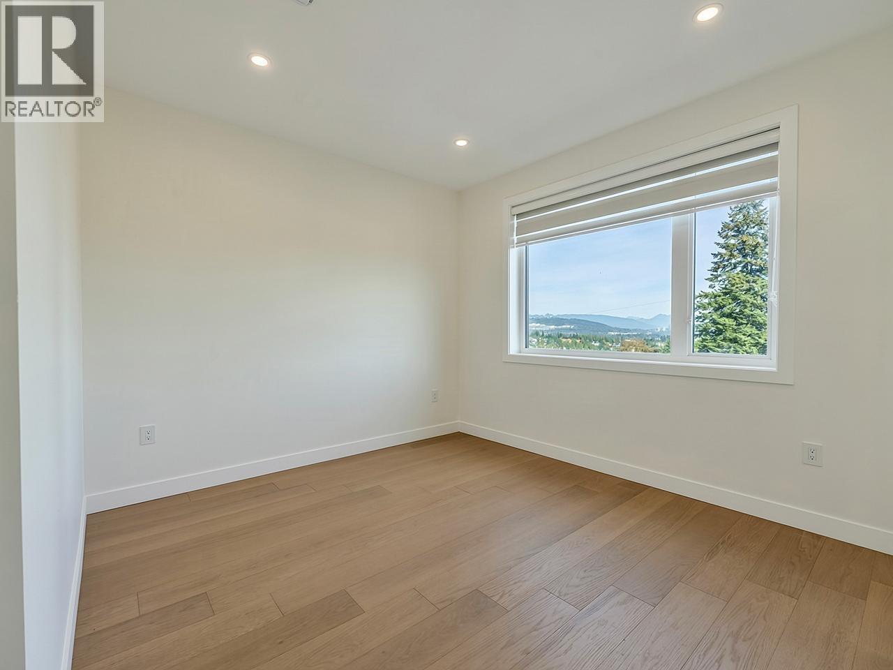 2 5337 ELSOM AVENUE, Burnaby - Image 1