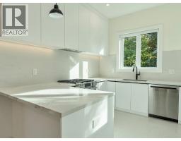 2 5337 Elsom Avenue, Burnaby, BC V5H2Z4 Photo 10