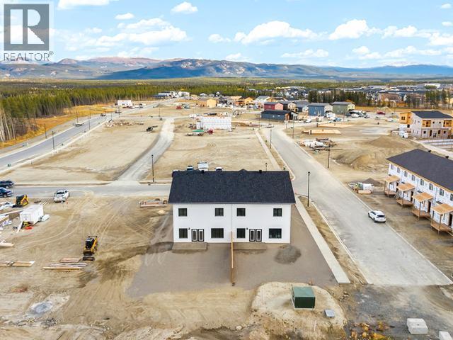 257 RAMPART AVENUE - 8