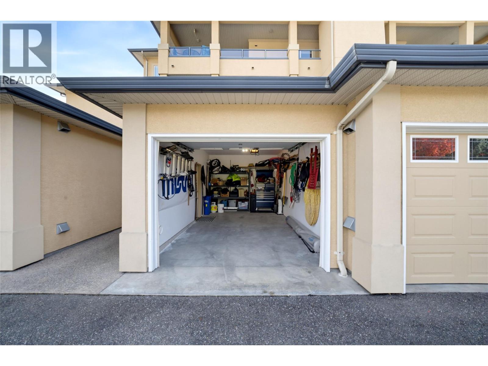 28 714 Riverside Avenue, Sicamous