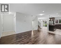 127 Prestwick Villas SE - photo 5