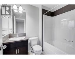 127 Prestwick Villas SE - photo 21