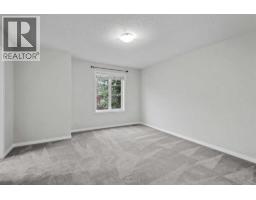 127 Prestwick Villas SE - photo 15