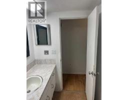 733 44 Avenue NW - photo 19