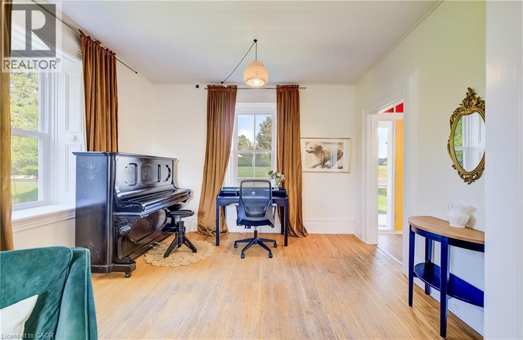 47 WASHINGTON Street E, Bright — photo 6