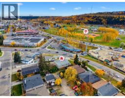 5114 Bowness Road NW - photo 44