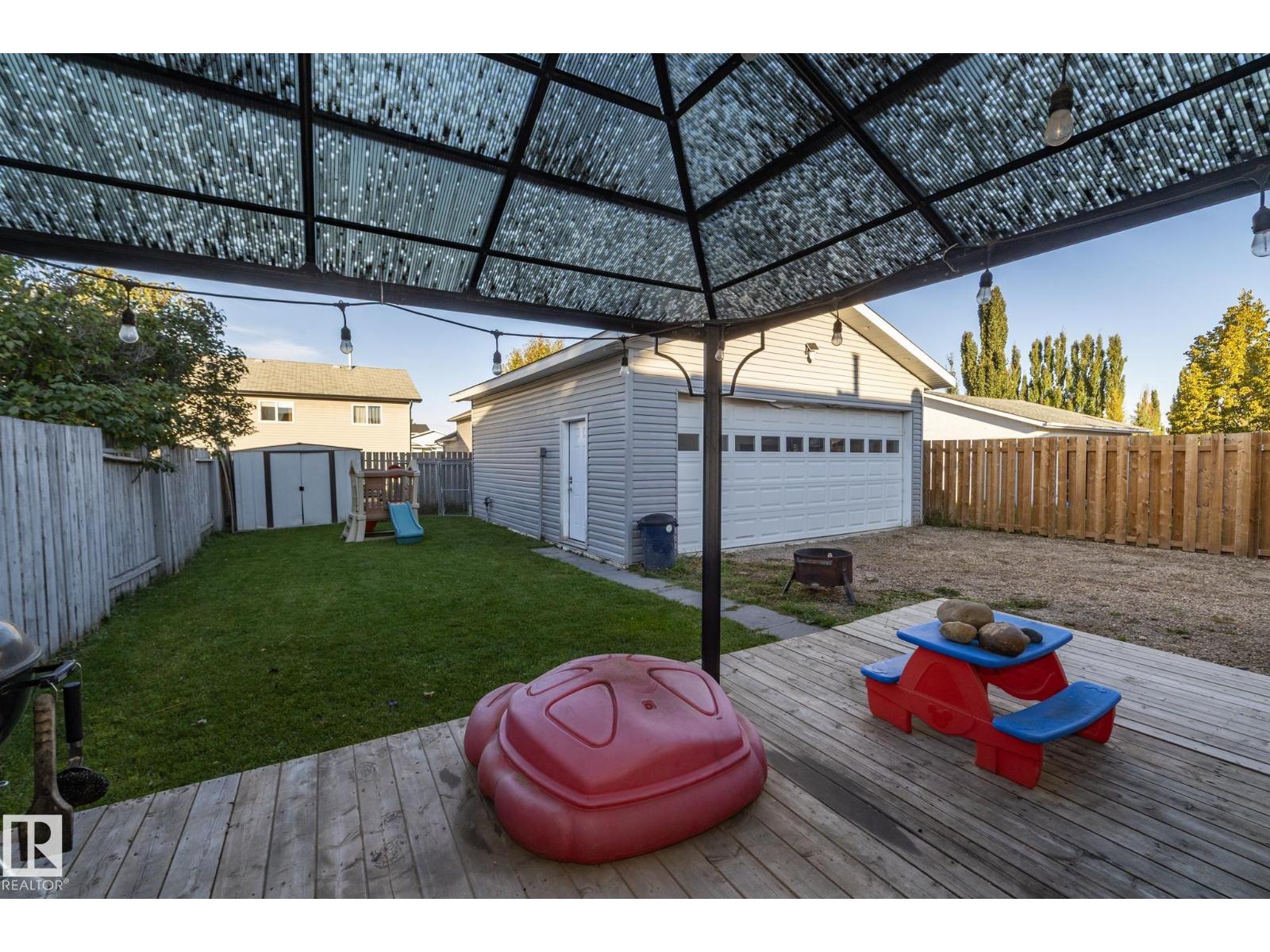 5026 52 ST - Image 21