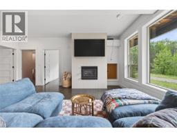 2279/2281 Clark Rd, Courtenay, BC V9J1T1 Photo 30