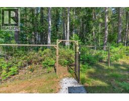 2279/2281 Clark Rd, Courtenay, BC V9J1T1 Photo 81