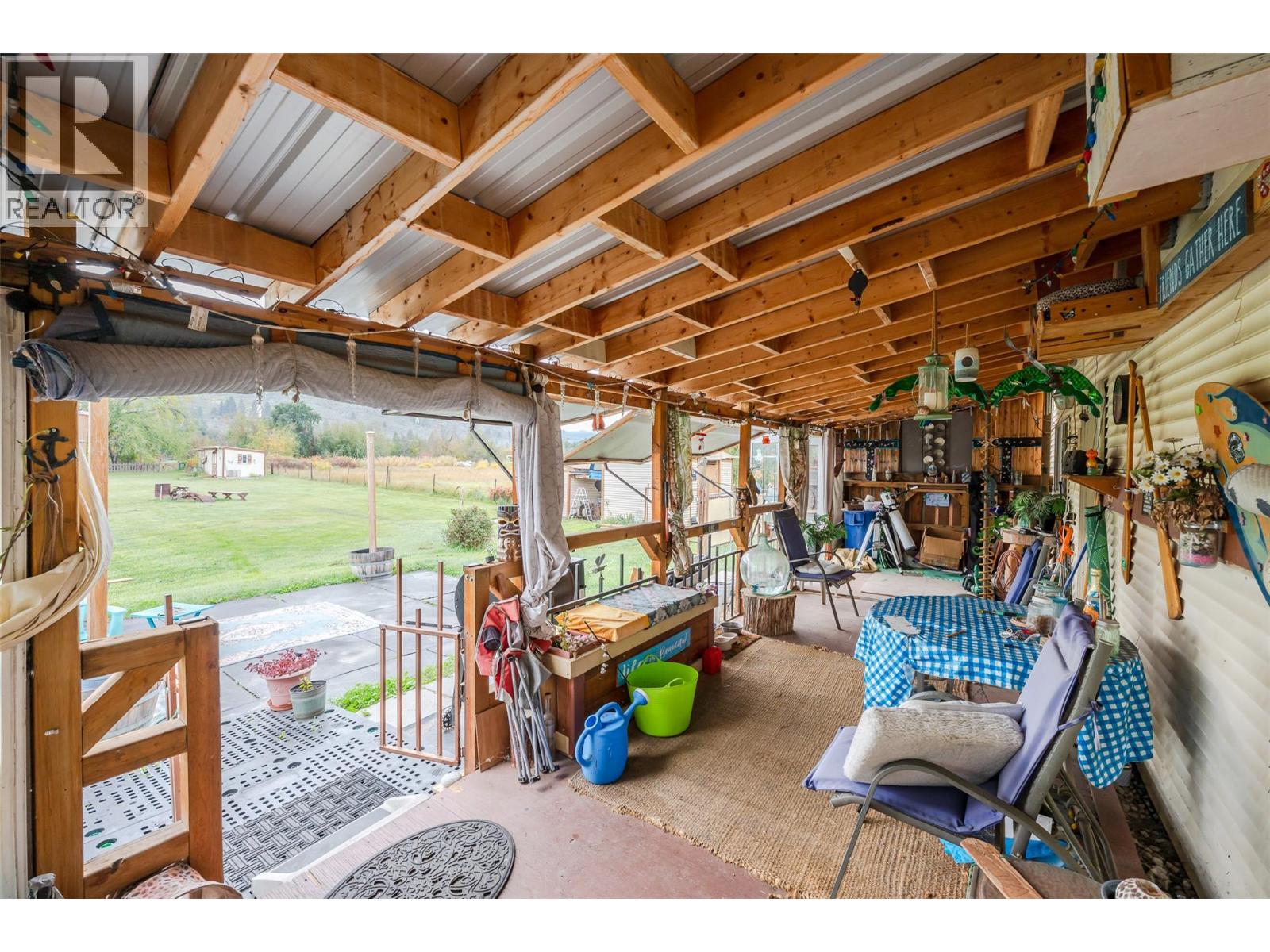 5467 Sawmill Road, Oliver