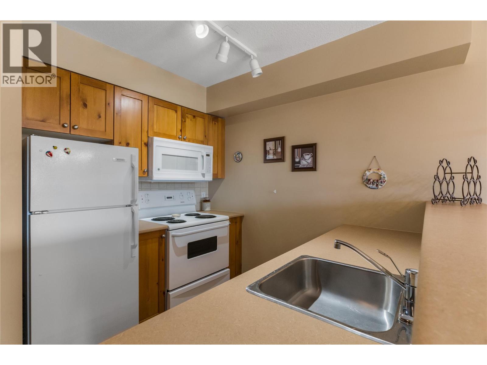 #204 9802 Silver Star Road - 12