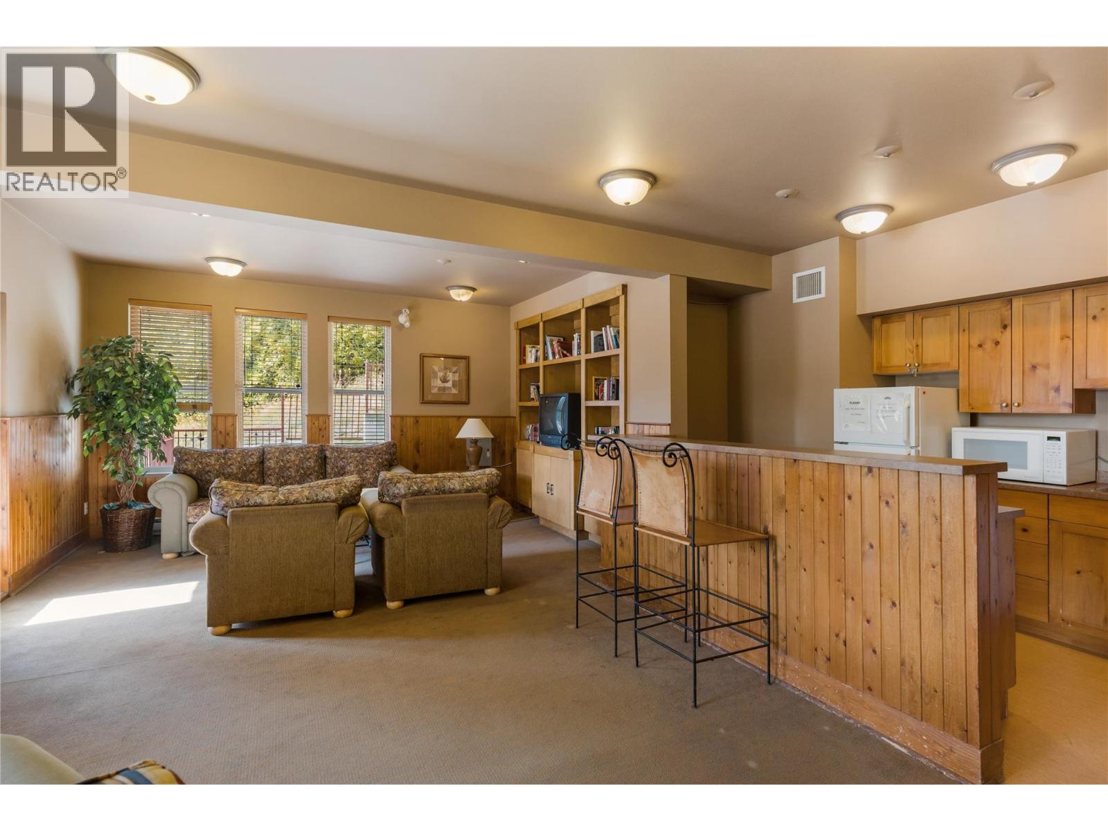 9802 Silver Star Road Unit# 204, Silver Star