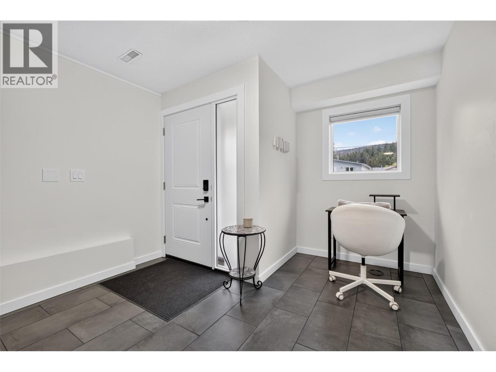  2942 McAllister Road, West Kelowna