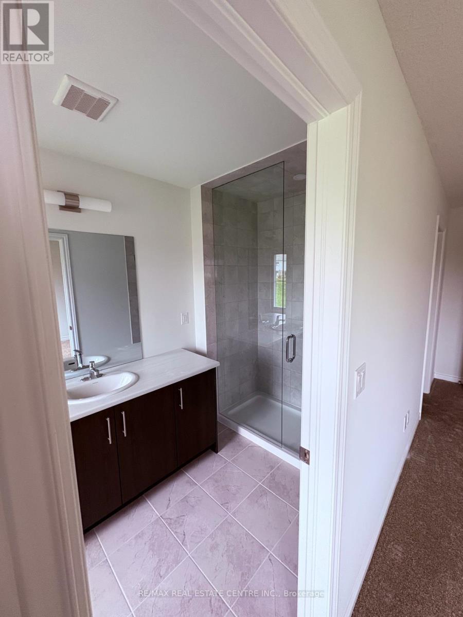 8 ELITE CRESCENT, Haldimand — photo 11