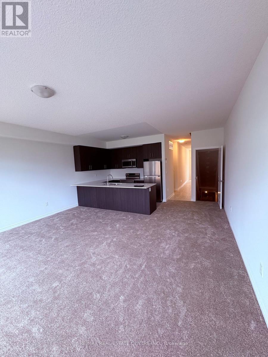 8 ELITE CRESCENT, Haldimand — photo 4