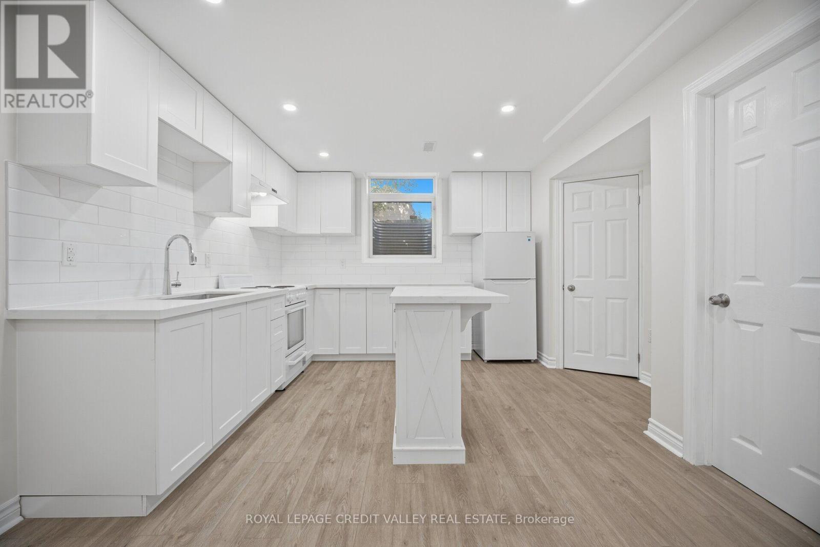 37 RODGERS ROAD - 36