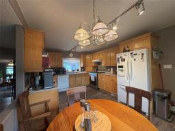 143113 Pr 274 Highway, Dauphin, MB R7N2T6 Photo 27