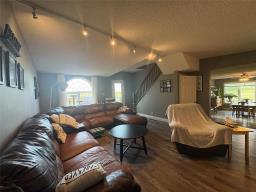 143113 Pr 274 Highway, Dauphin, MB R7N2T6 Photo 35