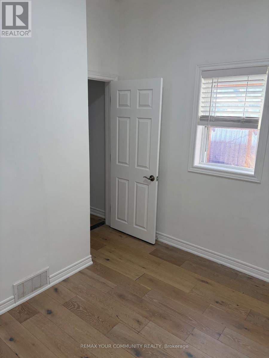 504 Caledonia Road — photo 8