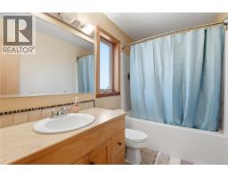 3 1626 Holly Cres, Ucluelet, BC V0R3A0 Photo 20