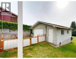 4511 Fernwood Ave, Powell River, BC V8A3L4 Photo 16