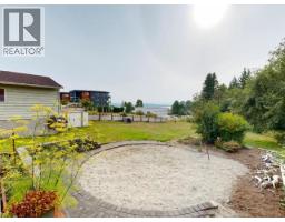 4511 Fernwood Ave, Powell River, BC V8A3L4 Photo 30