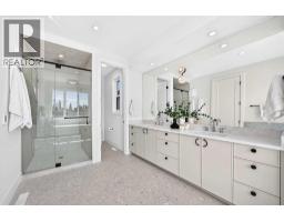 507 26 Avenue NE - photo 30