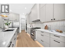 507 26 Avenue NE - photo 8