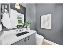 507 26 Avenue NE - photo 20