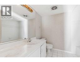 303, 629 Royal Avenue SW - photo 29