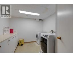 303, 629 Royal Avenue SW - photo 32