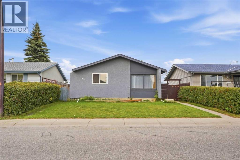188 Maitland Drive NE - 1