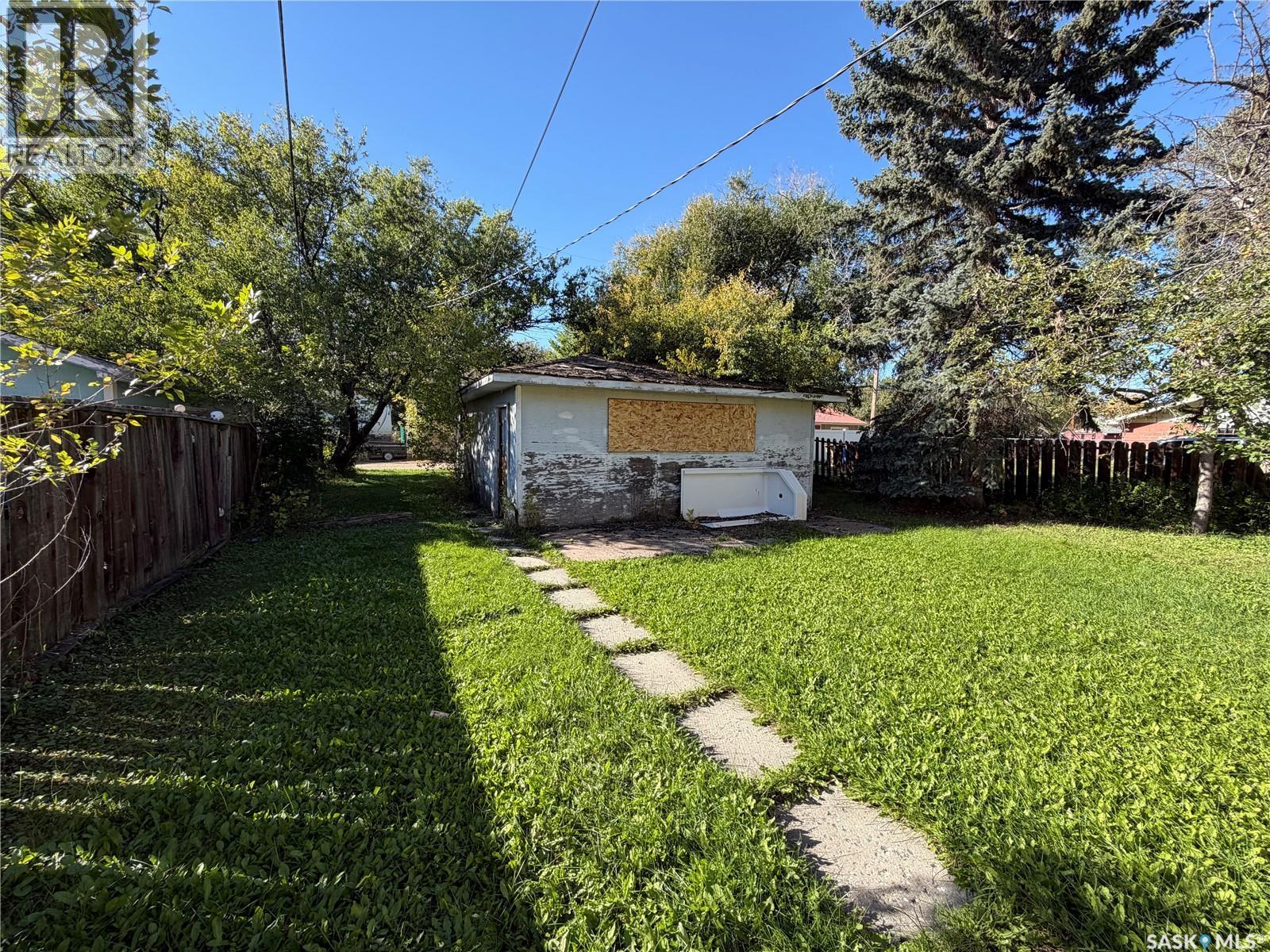 916 Royal STREET, Regina — photo 3