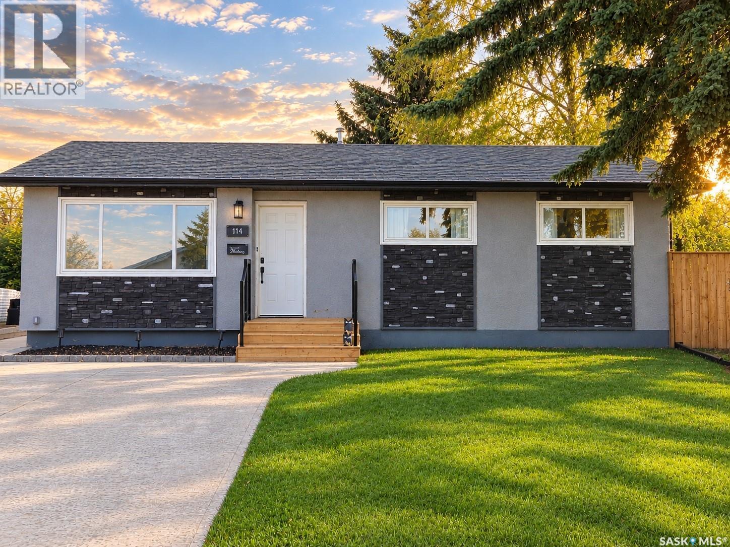 112 Skye DRIVE, Colonsay