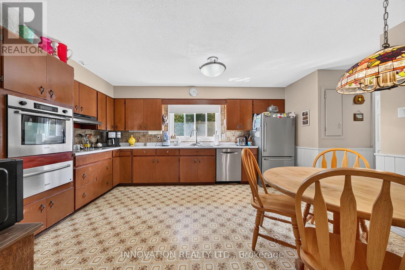 758 SOUTH GOWER DRIVE - Image 18