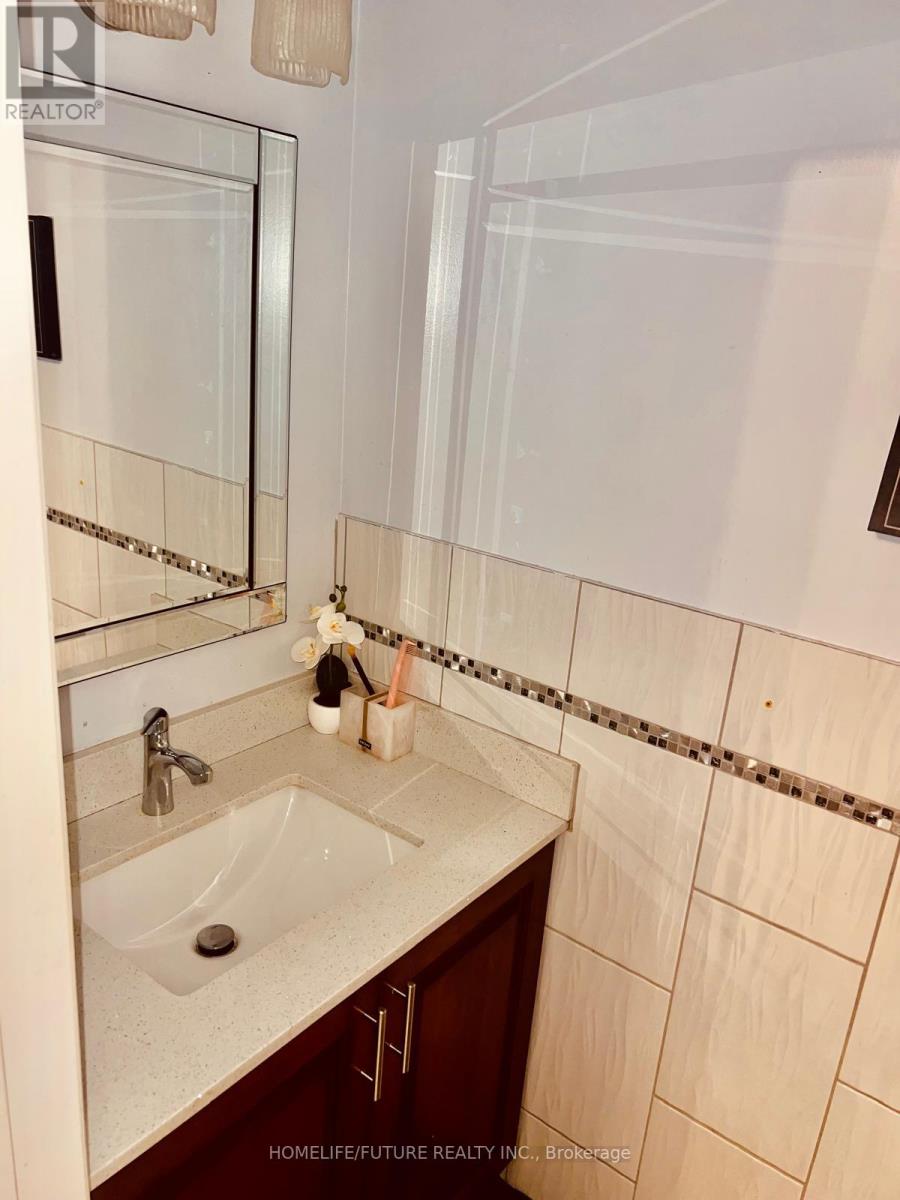 Main & 2nd- 1669 Beaton Way, Pickering, ON photo 10