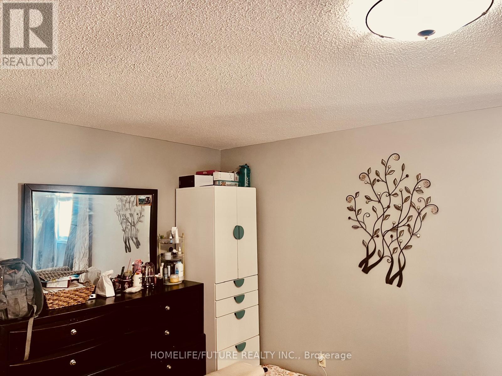 Main & 2nd- 1669 Beaton Way, Pickering, ON photo 3