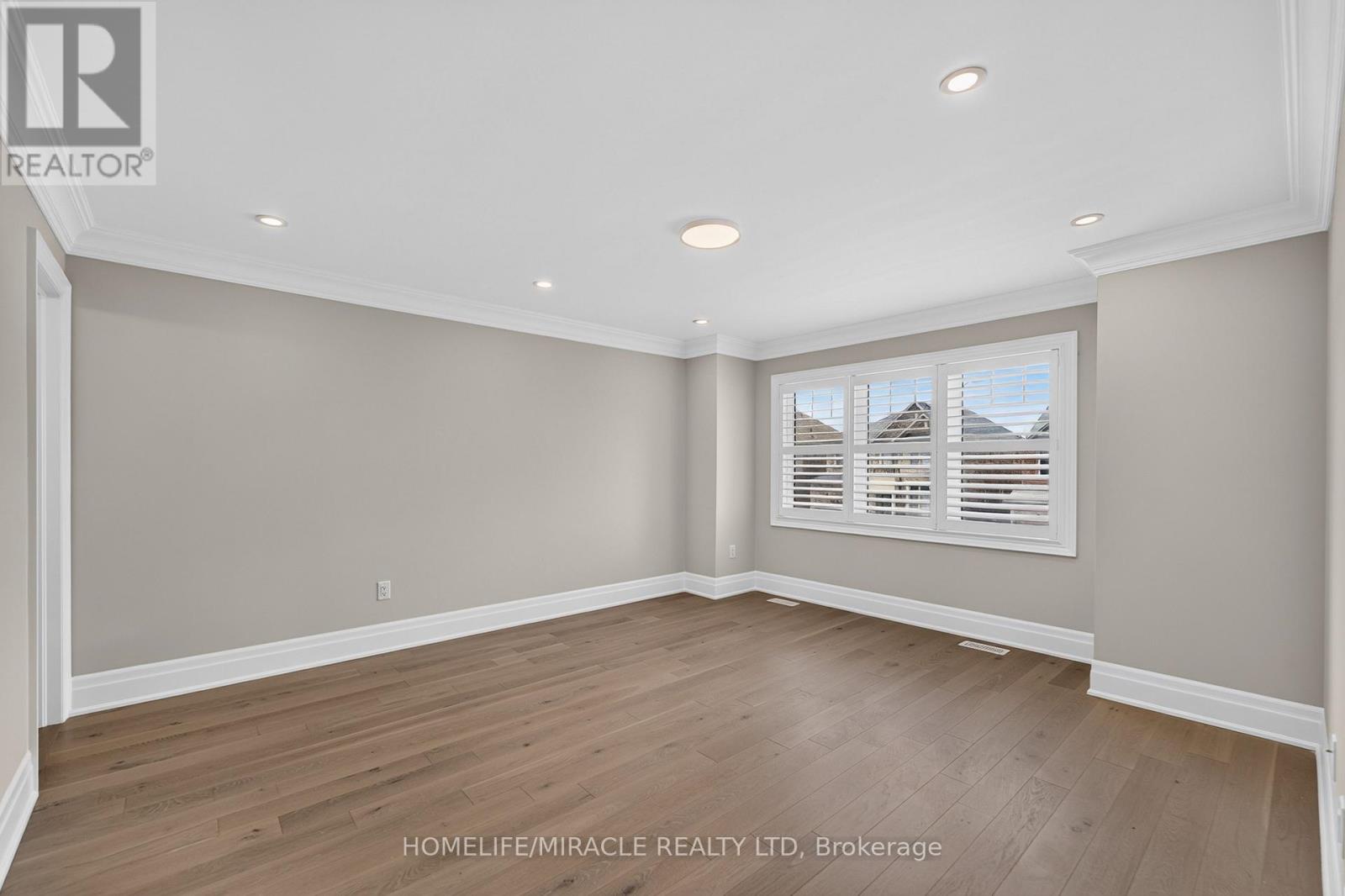 1518 Broderick Street, Innisfil, ON photo 24