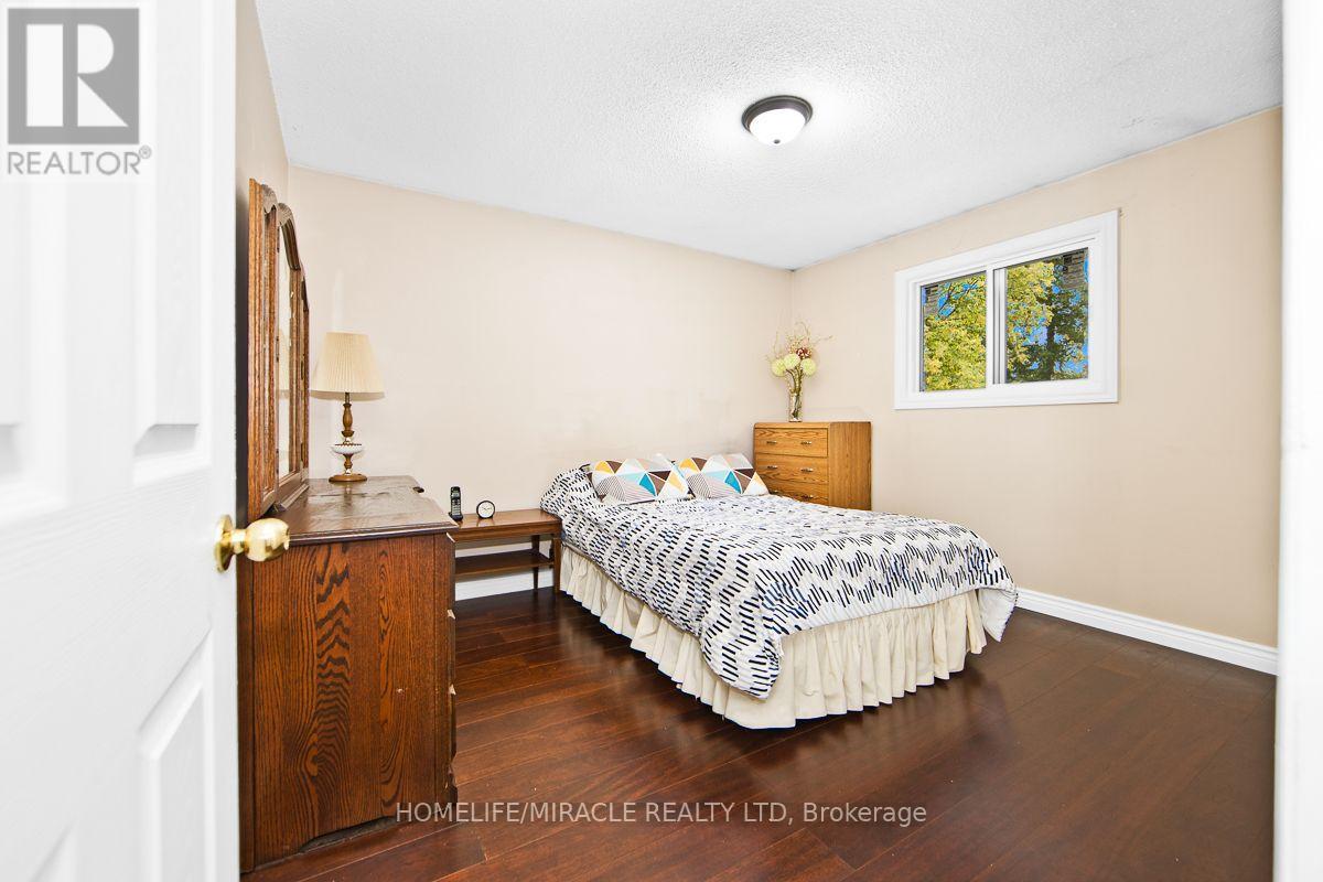 151 BAYVIEW DRIVE - Image 12