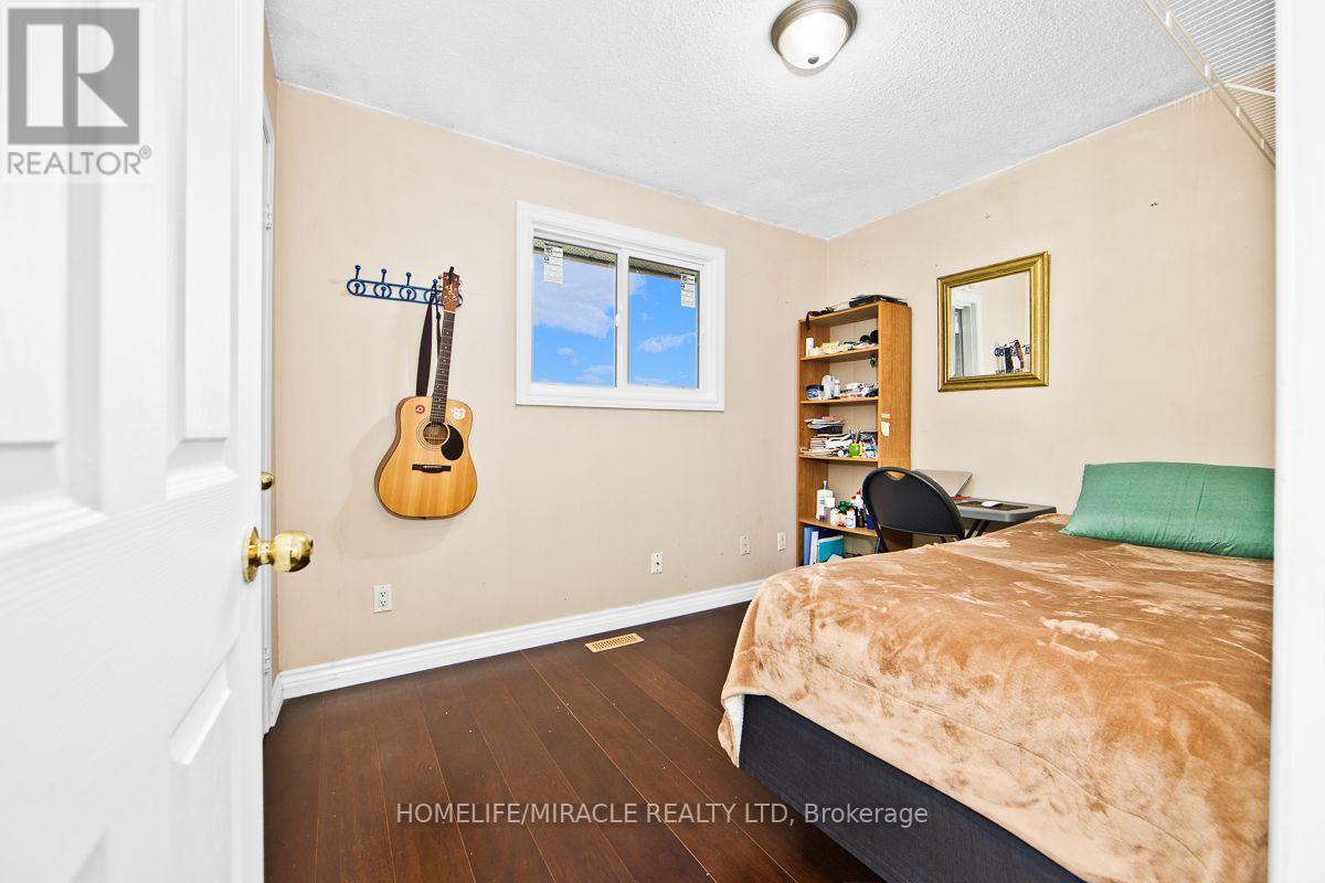 151 BAYVIEW DRIVE - 14