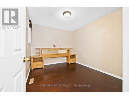 Kitchen - 151 Bayview Drive, Barrie, ON L4N3P3 Photo 15