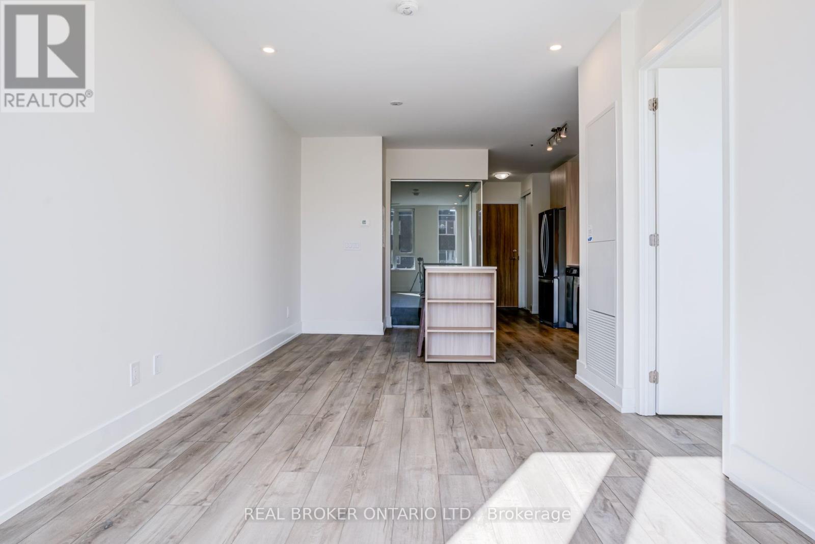 208- 11 Maryport Avenue, Toronto, ON photo 11