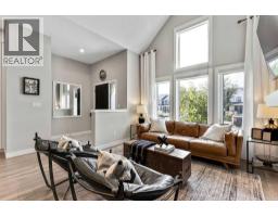 70 D'arcy Boulevard - photo 2